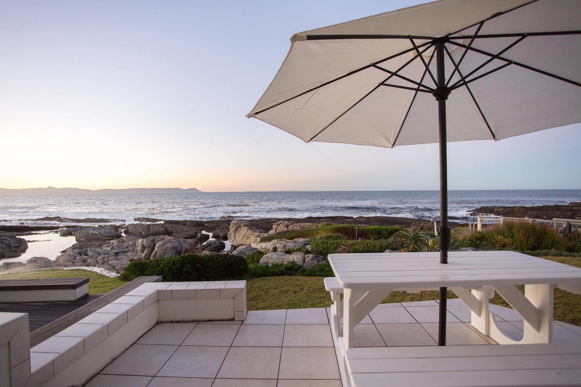 Beachfront House - Hermanus Whale View Villa Dış mekan fotoğraf